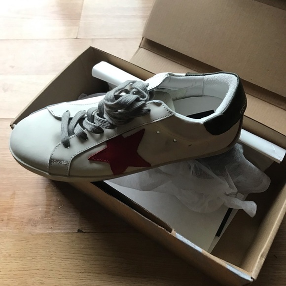 Golden Goose - Picture 5 of 5